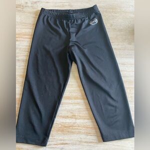 Gymnastics warm up capris / capri leggings - black - youth large